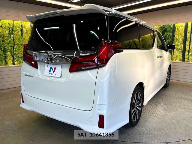 Toyota ALPHARD 2023-02 8072668-17