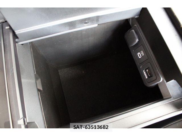 Toyota ALPHARD 2024-04 8072661-23