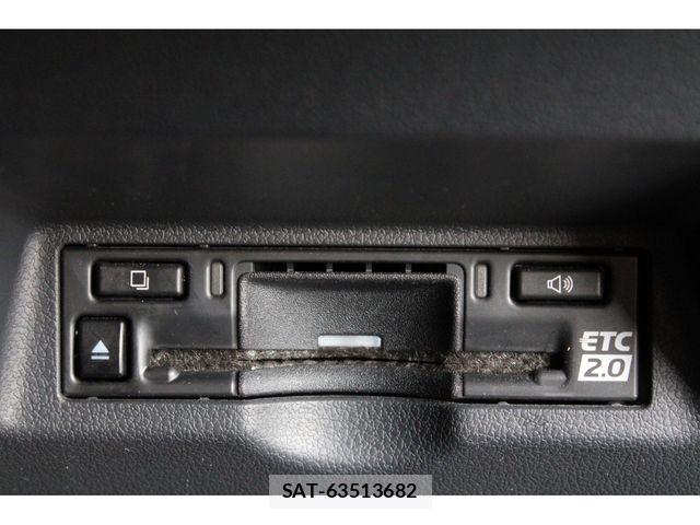 Toyota ALPHARD 2024-04 8072661-28