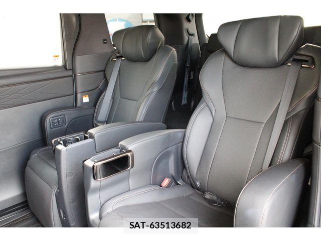 Toyota ALPHARD 2024-04 8072661-3