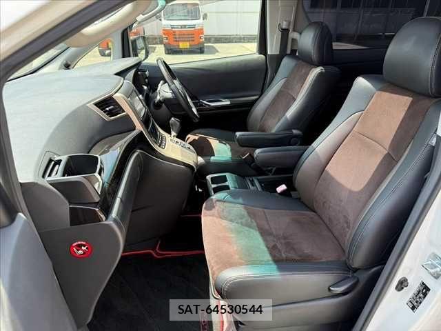 Toyota ALPHARD 2014-02 8072700-16