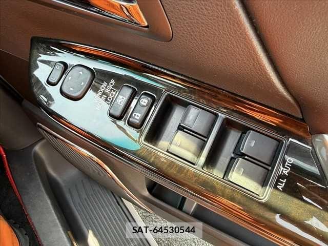 Toyota ALPHARD 2014-02 8072700-22