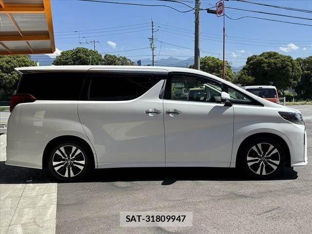 Toyota ALPHARD 2019-09 8072685-10