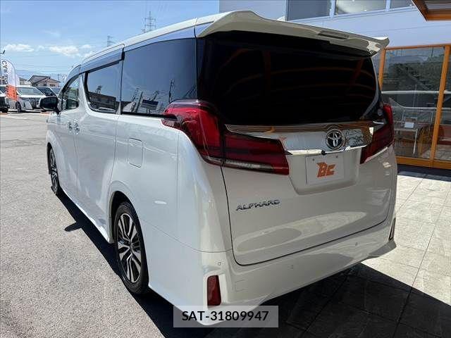 Toyota ALPHARD 2019-09 8072685-12