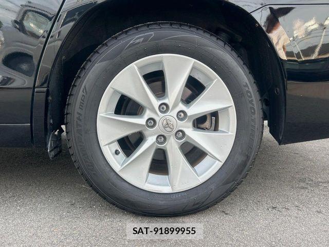 Toyota ALPHARD 2011-10 8072707-12