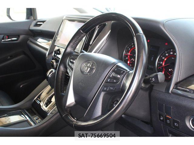Toyota ALPHARD 2020-10 8072672-15