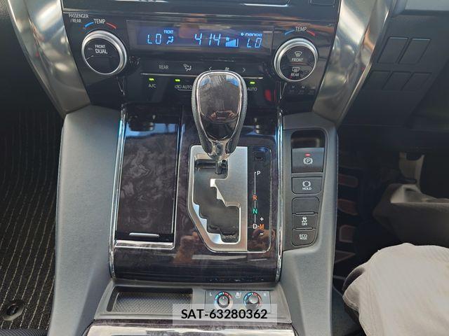 Toyota ALPHARD 2020-01 8072671-16