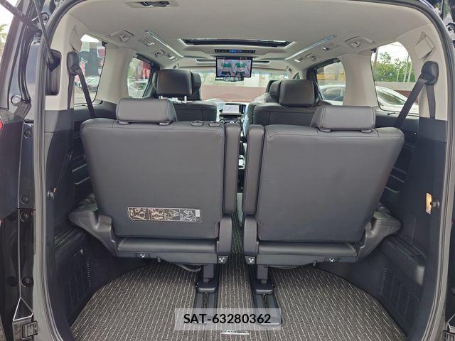 Toyota ALPHARD 2020-01 8072671-23