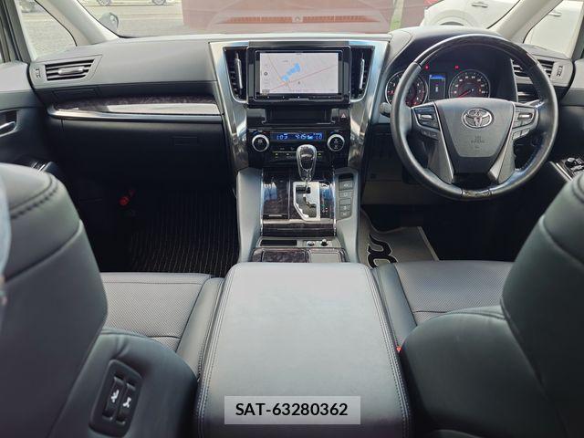 Toyota ALPHARD 2020-01 8072671-8