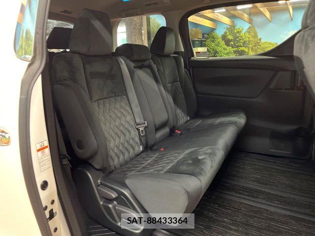Toyota ALPHARD 2022-04 8097769-8