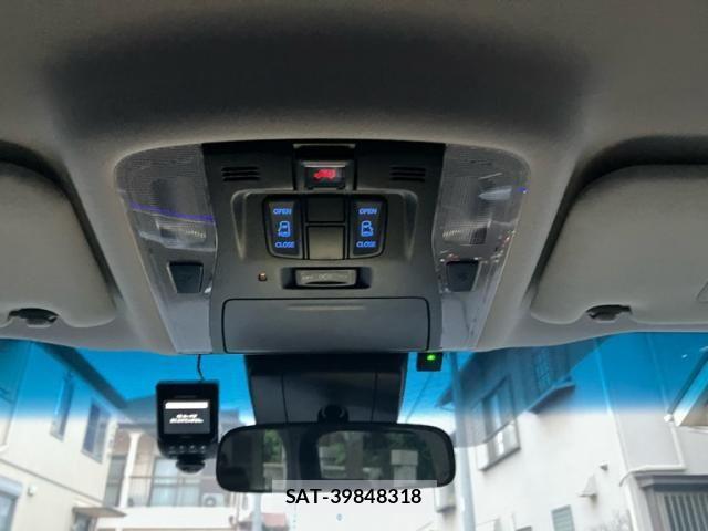 Toyota ALPHARD 2019-04 8097796-19