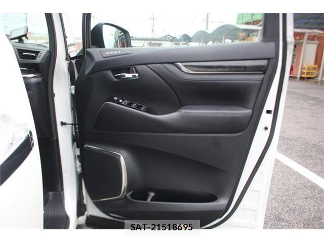 Toyota ALPHARD 2020-05 8097766-16