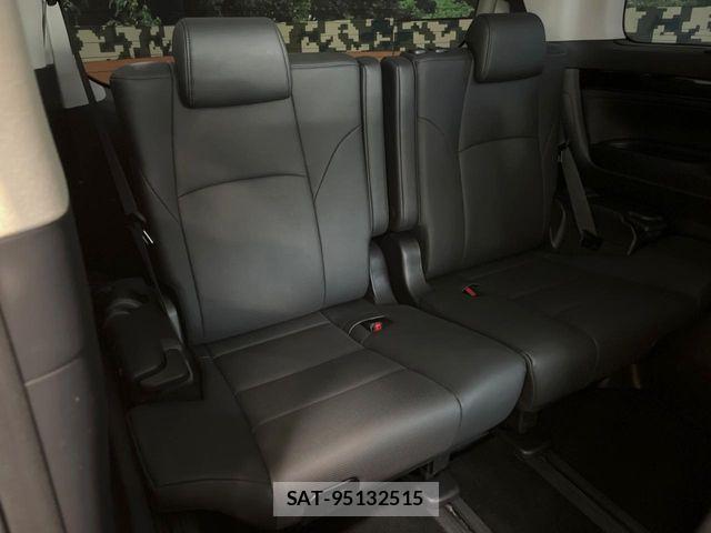 Toyota ALPHARD 2023-04 8097751-9