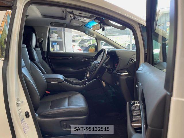 Toyota ALPHARD 2023-04 8097751-7