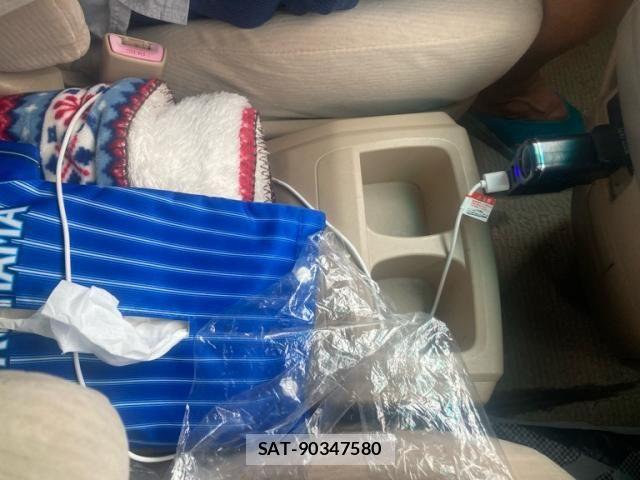 Toyota ALPHARD 2009-08 8097823-14