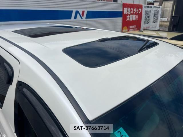 Toyota ALPHARD 2010-02 8097828-4