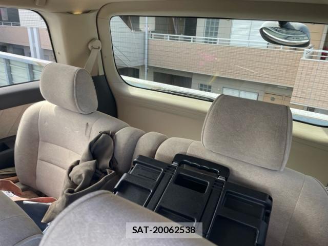 Toyota ALPHARD 2004-05 8097822-10