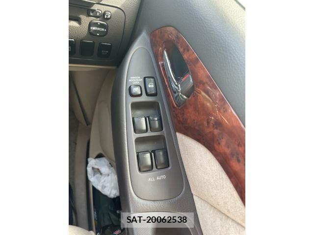 Toyota ALPHARD 2004-05 8097822-16