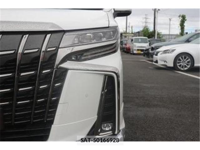 Toyota ALPHARD 2020-06 8097777-14