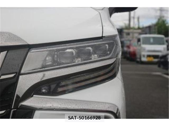 Toyota ALPHARD 2020-06 8097777-15
