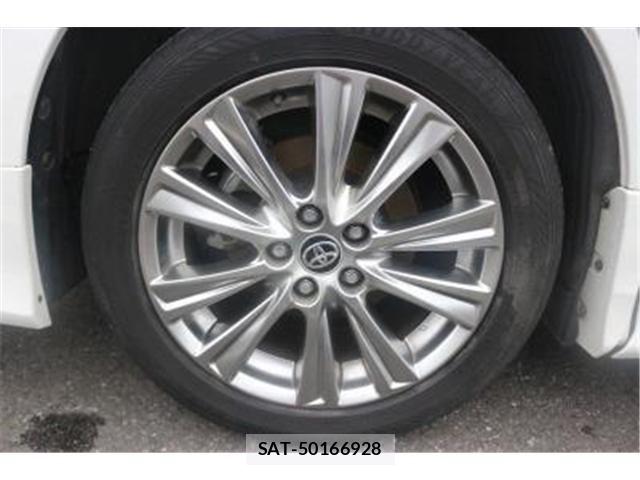Toyota ALPHARD 2020-06 8097777-27