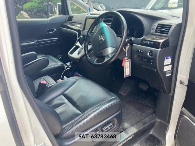 Toyota ALPHARD 2012-02 8097817-11