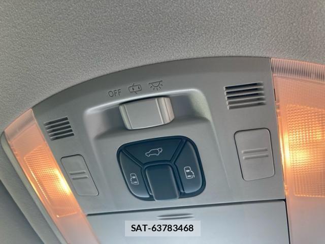 Toyota ALPHARD 2012-02 8097817-21