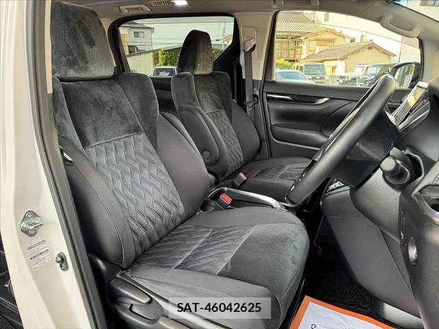 Toyota ALPHARD 2022-02 8097767-14
