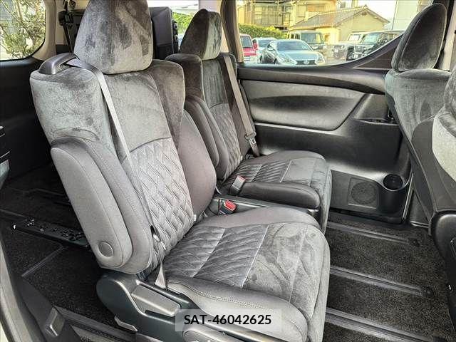 Toyota ALPHARD 2022-02 8097767-15