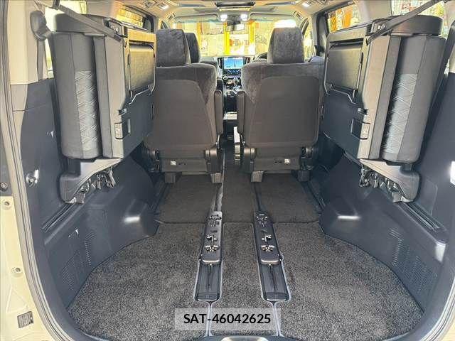Toyota ALPHARD 2022-02 8097767-19