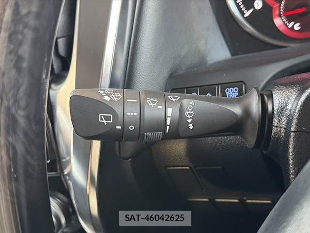 Toyota ALPHARD 2022-02 8097767-25