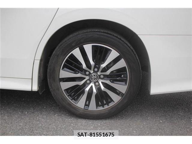 Toyota ALPHARD 2019-04 8097802-18