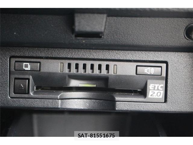 Toyota ALPHARD 2019-04 8097802-5
