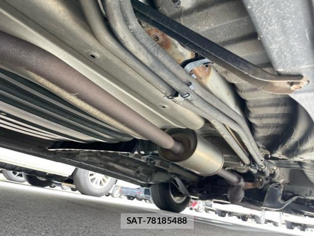 Toyota ALPHARD 2005-09 8097825-6