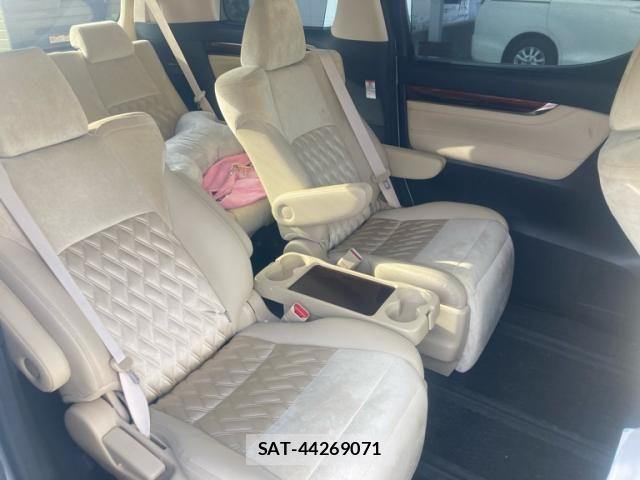 Toyota ALPHARD 2015-09 8097814-9