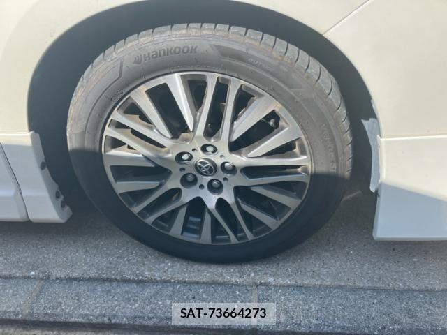 Toyota ALPHARD 2017-08 8097797-2