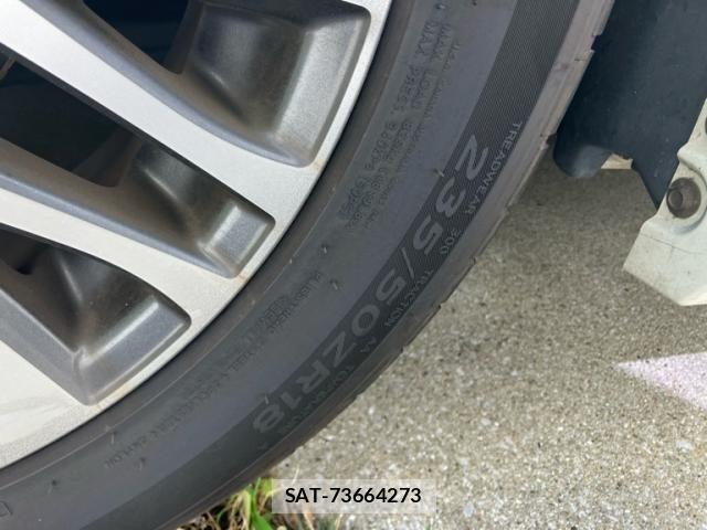 Toyota ALPHARD 2017-08 8097797-6