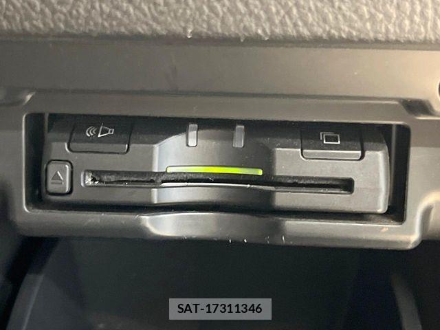 Toyota ALPHARD 2013-01 8097815-5