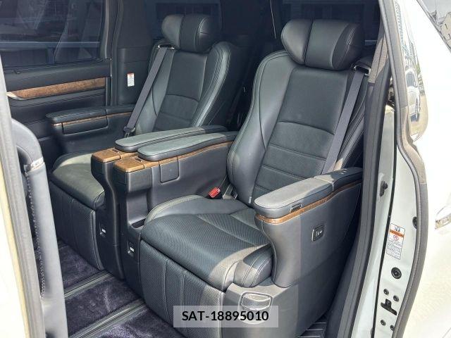 Toyota ALPHARD 2017-02 8097800-9