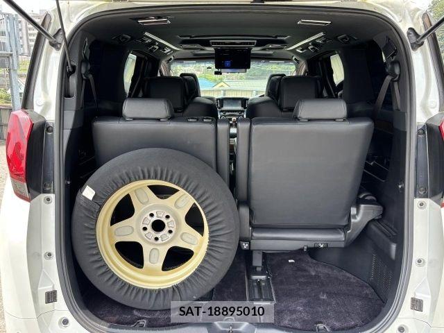 Toyota ALPHARD 2017-02 8097800-11