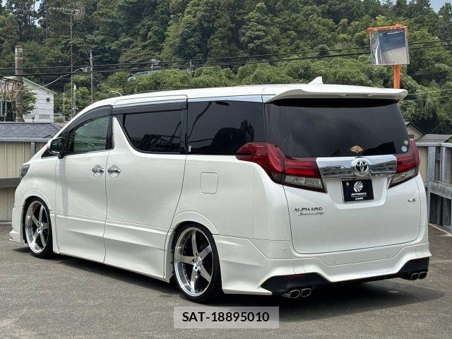 Toyota ALPHARD 2017-02 8097800-22