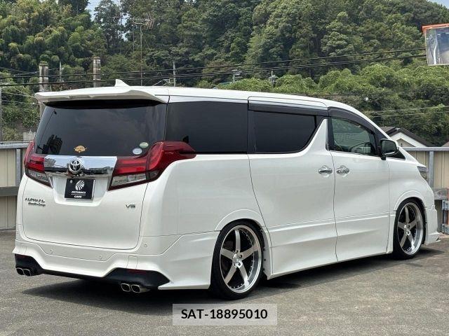 Toyota ALPHARD 2017-02 8097800-2