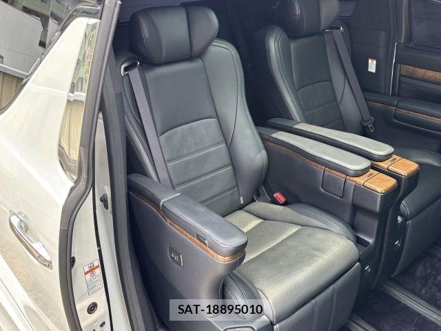 Toyota ALPHARD 2017-02 8097800-6