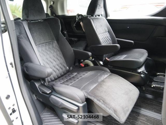 Toyota ALPHARD 2022-09 8097762-16