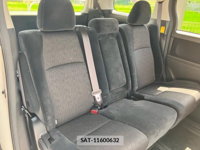 Toyota ALPHARD 2010-09 8097826-11
