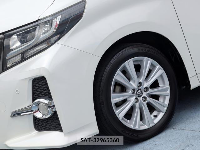 Toyota ALPHARD 2015-04 8097805-11