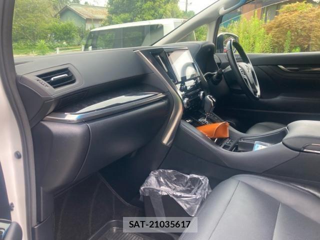 Toyota ALPHARD 2022-01 8097755-13
