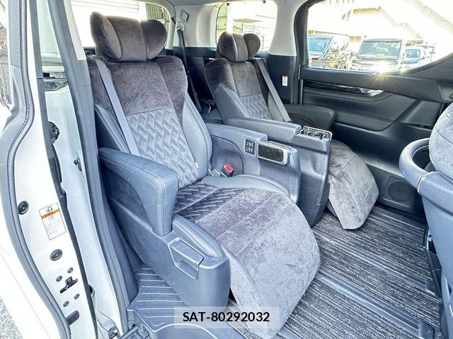 Toyota ALPHARD 2015-07 8097795-15