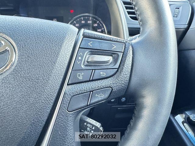 Toyota ALPHARD 2015-07 8097795-24