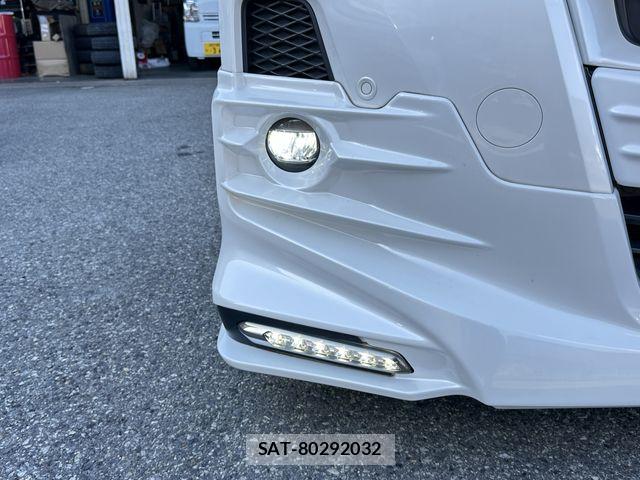 Toyota ALPHARD 2015-07 8097795-7
